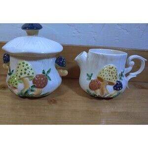 Vintage Arnels Ceramic Kitsch MCM Mushroom Sugar Bowl Lid & Creamer Set Dots